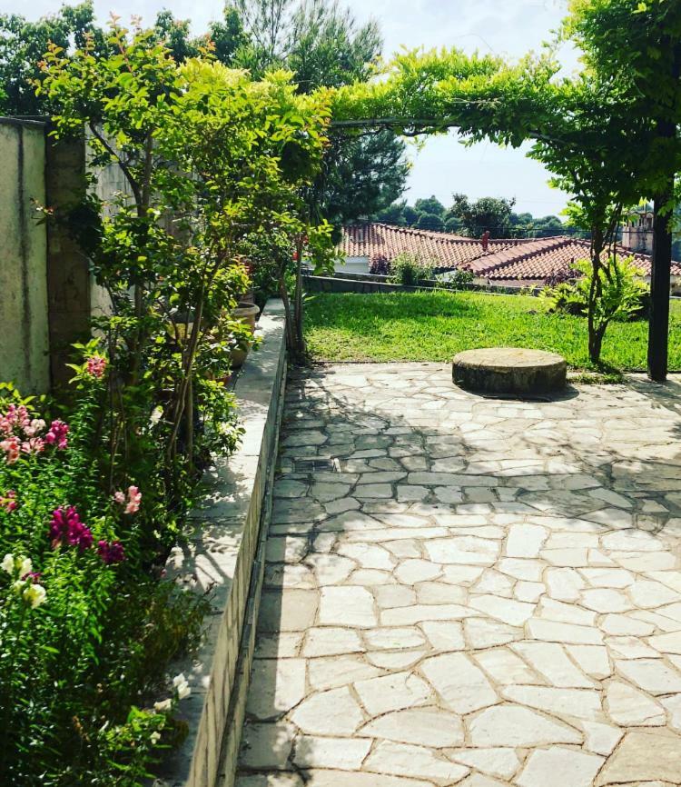 Bright & Spacious Seaview Villa 시비리 외부 사진